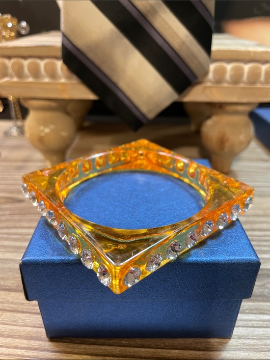 Jewelry - Amber Color Square Rhinestone Bracelet